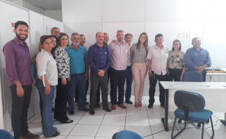 Escritório de Araguaína recebe visita técnica da Jucentins