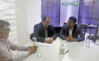 Presidente da Jucetins realiza visita institucional à Acipa 
