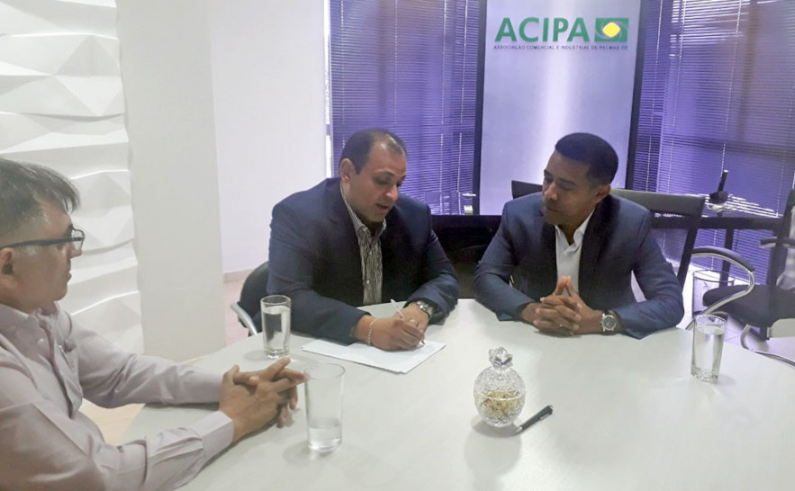 Presidente da Jucetins realiza visita institucional a Acipa 