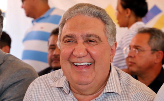 Em Filadélfia, governador Wanderlei Barbosa inaugura posto fiscal, unidade da PM e pavimentação