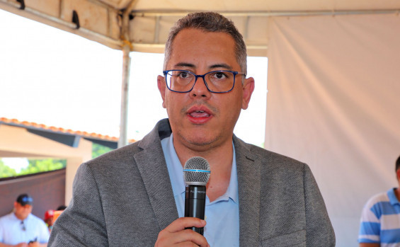 Em Filadélfia, governador Wanderlei Barbosa inaugura posto fiscal, unidade da PM e pavimentação