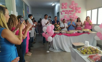 Confraternização marca o Outubro Rosa e Dia do Servidor no Hospital Regional de Porto Nacional