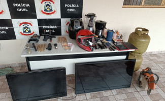 Em Colinas, Polícia Civil e PM deflagram operação conjunta que resulta na prisão de faccionados, frustração de roubo de joias e diversos produtos recuperados