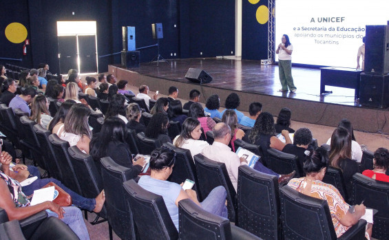 Educação promove encontro técnico sobre Busca Ativa Escolar e Vacinal 