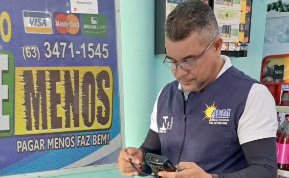 Agência de Metrologia fiscaliza balanças comerciais no interior do Estado e dá dicas para a população sobre o instrumento de peso