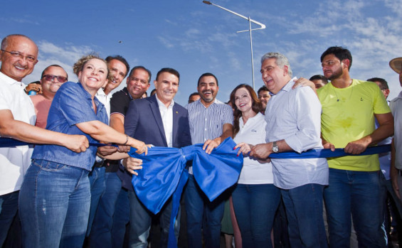 Governador Wanderlei Barbosa prestigia festividade de 65 anos de Gurupi