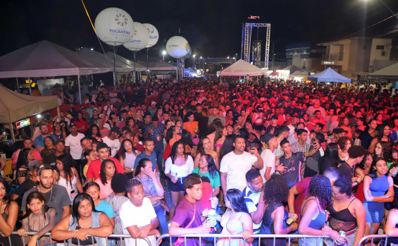 Governador Wanderlei Barbosa prestigia festividade de 65 anos de Gurupi