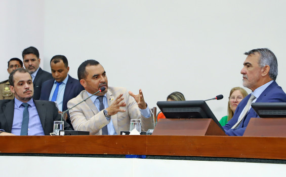 Em audiência pública na Assembleia, governador Wanderlei Barbosa propõe novos estudos para tarifação de água no Tocantins