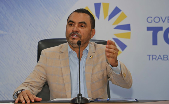 Governador Wanderlei Barbosa assina acordo para combater o desmatamento ilegal no Tocantins