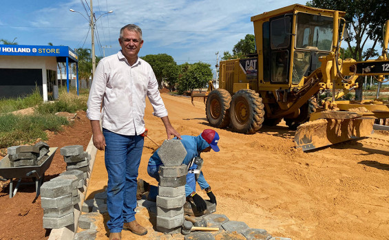 Governo do Tocantins inicia obra de pavimentação na Agrotins