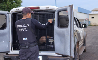 Operação Gotham City: Polícia Civil deflagra 2ª fase e realiza recambiamento de líder de facção criminosa preso no MT, investigado por coordenar plano de mortes em Palmas