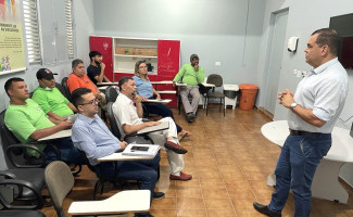 Hospital Materno Infantil Tia Dedé promove ação do Novembro Azul