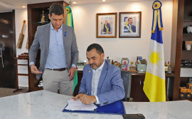 Governador Wanderlei Barbosa assina Ordem de Serviço para reforma da sede administrativa do Detran