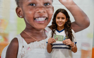 Mini Cidadão: Na Capital, alunos da Escola Municipal Beatriz Rodrigues recebem Carteira de Identidade