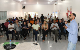 Governo do Tocantins apresenta o subprograma Produtos da Terra para produtores rurais da região do Bico do Papagaio