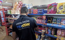 Em Juarina, Procon Tocantins apreende 517 produtos vencidos