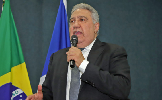 Governador em exercício Laurez Moreira é homenageado com Título de Cidadão Palmense