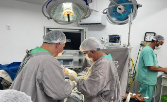 Primeira cirurgia por videolaparoscopia é realizada no Hospital Regional de Dianópolis