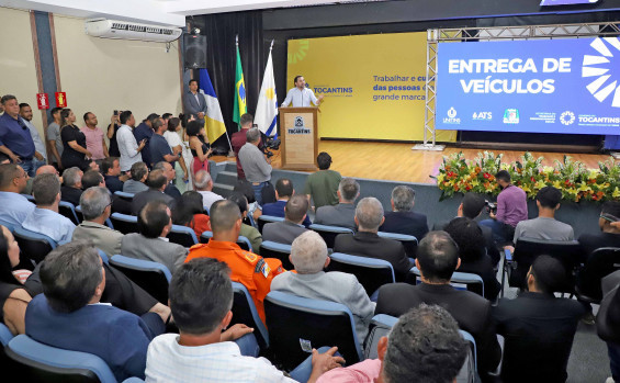 Com investimento de R$ 30 milhões, governador Wanderlei Barbosa entrega veículos e equipamentos para diversas pastas