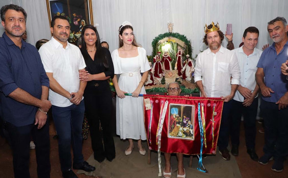 Governador Wanderlei Barbosa prestigia a Folia de Santo Reis em Pequizeiro