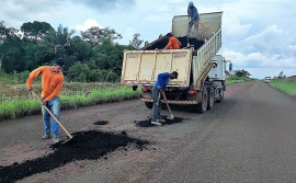 Governo do Tocantins executa manutenção de trechos rodoviários na região do Bico do Papagaio