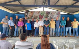 Governo do Tocantins Fortalece cadeia produtiva de avicultura no Estado com reunião estratégica e perspectivas para produtores