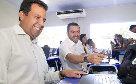 Governo do Tocantins inaugura escola de tempo integral e marca o retorno às aulas na rede estadual de educação do Estado 