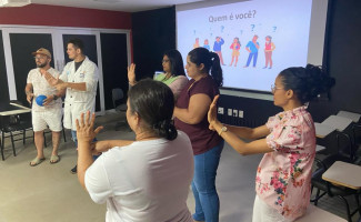 Profissionais da SES-TO iniciam curso de libras 