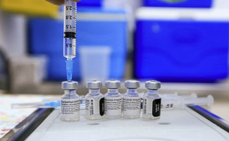 SES-TO promove reunião sobre a estratégia de vacinação contra a Covid-19, em 2024