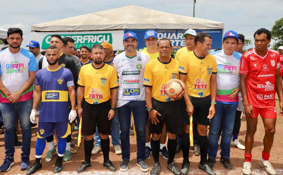 Governador Wanderlei Barbosa e vice Laurez Moreira prestigiam a grande final da 37ª Copa do Craque em Gurupi