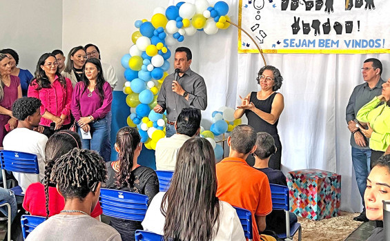 Primeira Escola Estadual Bilíngue de Surdos do Tocantins inicia ano letivo