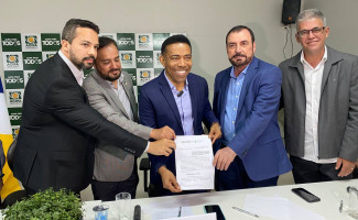 Jucetins firma cooperação para o fortalecimento de empresas abertas em Palmas