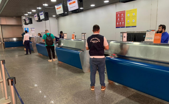 Agência de Metrologia fiscaliza balanças de pesagem do check-in no aeroporto de Palmas 