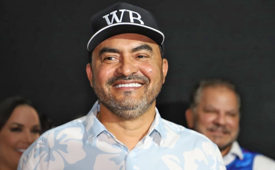 Governador Wanderlei Barbosa prestigia abertura do Carnaval em Pindorama do Tocantins 