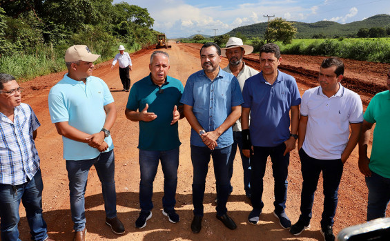 Governador Wanderlei Barbosa lança pavimentação asfáltica da TO-387 durante comemoração dos 33 anos de Taipas