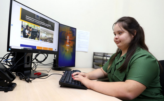 Governador Wanderlei Barbosa entrega mais de 3 mil computadores para otimizar e modernizar os serviços do Governo do Tocantins
