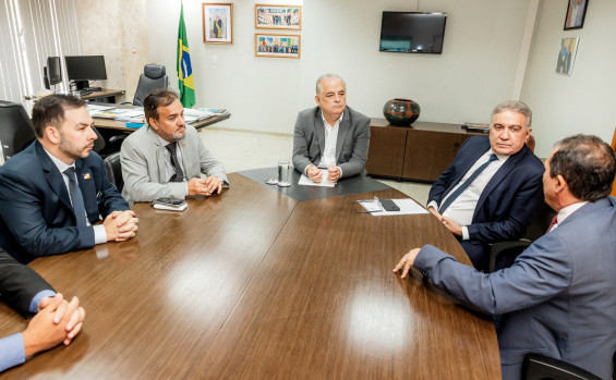 Governo do Tocantins alinha com ministro da Micro e Pequena Empresa novos projetos para empreendedores do Estado