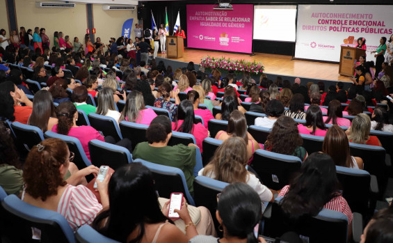 No Dia Internacional da Mulher, governador em exercício homenageia servidoras e destaca o protagonismo feminino