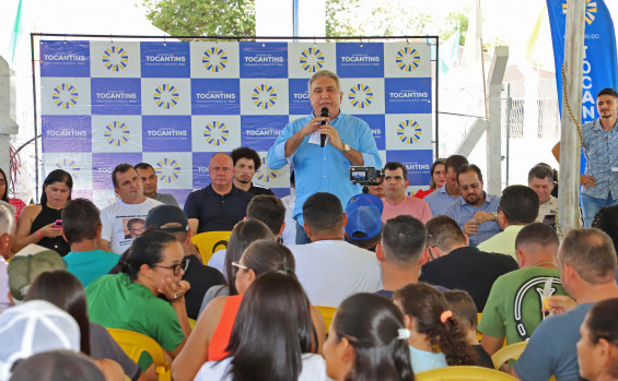 Em Abreulândia, governador em exercício Laurez Moreira entrega reforma e ampliação de estádio, com investimento de R$ 700 mil 