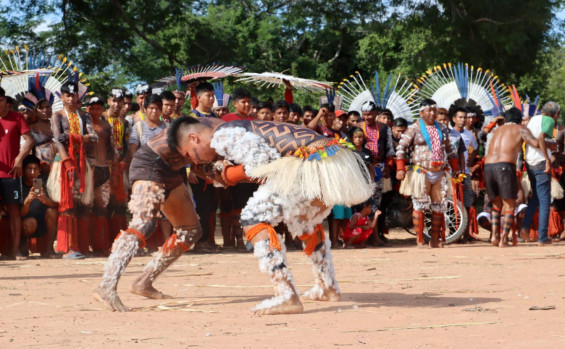 Com apoio do Governo do Tocantins, festa tradicional do povo karajá é comemorada na Ilha do Bananal