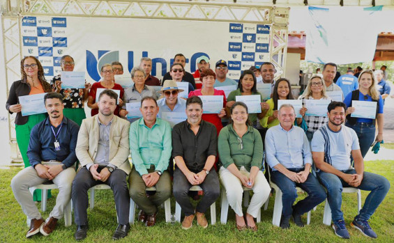 Governo do Tocantins planta mudas nativas com o projeto Plantando Água e inaugura Parque Temático na Semana Estadual da Água em Gurupi