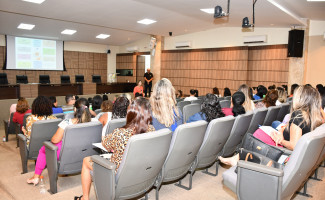 SES-TO capacita profissionais da saúde no I Fórum da Tuberculose