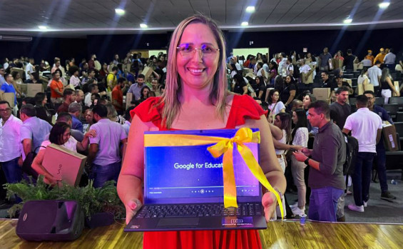 Governo do Tocantins finaliza entrega de notebooks do Profe Digital nas Regionais de Educação de Araguatins e Tocantinópolis