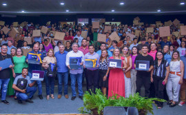 Governo do Tocantins finaliza entrega de notebooks do Profe Digital nas Regionais de Educação de Araguatins e Tocantinópolis