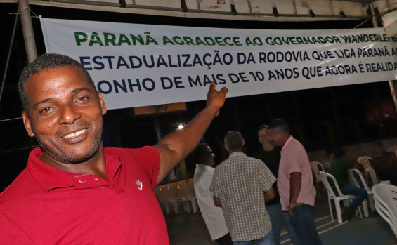 Governador Wanderlei Barbosa oficializa estadualização de estrada que liga Paranã ao estado de Goiás