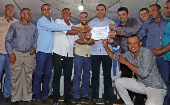 Governador Wanderlei Barbosa oficializa estadualização de estrada que liga Paranã ao estado de Goiás