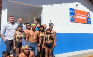 Governo do Tocantins inaugura obras de reforma e ampliação da Escola Estadual Indígena Dbatrope, em Tocantínia
