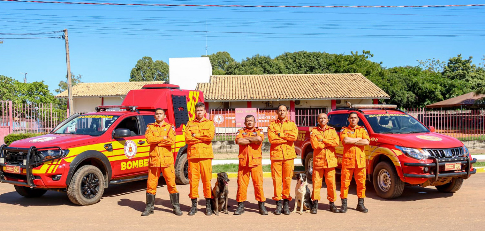  Seção de Busca, Resgate e Salvamento com Cães (SBRESC), integrante da Companhia Independente de Busca e Salvamento (Cibs) do Corpo de Bombeiros Militar do Tocantins, desempenha um papel fundamental na operação de resgate em situações de emergência