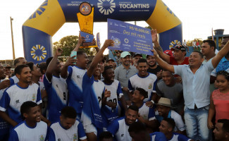 Governo do Tocantins premia campeões da maior competição de futebol amador já realizada no Estado

