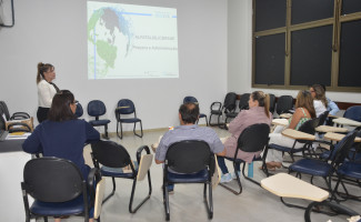 HGP treina equipe de enfermagem do ambulatório pediátrico sobre infusão de medicamentos
